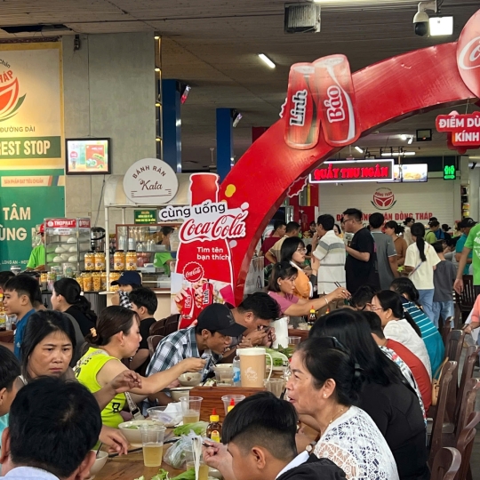 Điểm dừng chân Đồng Tháp: Khách tham quan ngày 19-5-2025